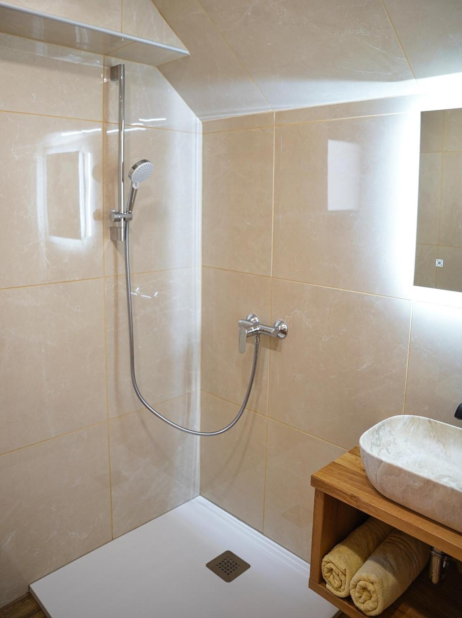 Apartments Katja Bohinj ภายนอก รูปภาพ